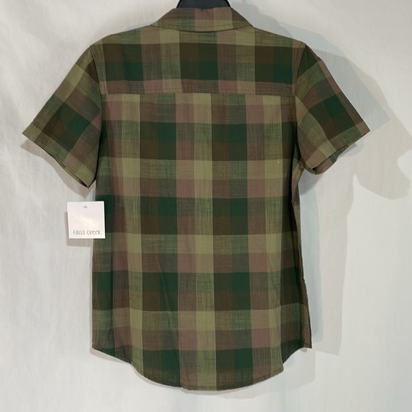 NWT Bundle of 3 Boys Button up Shirts Size Large (10-12) short sleeve, 3 colors - Picture 5 of 14